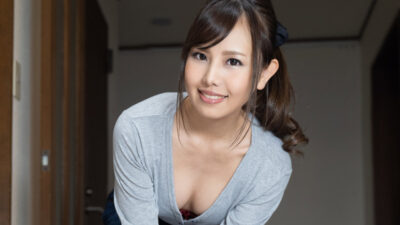CR-050522-001 เสื้อชั้นในลอยน้ำ MILF ไร้การป้องกัน