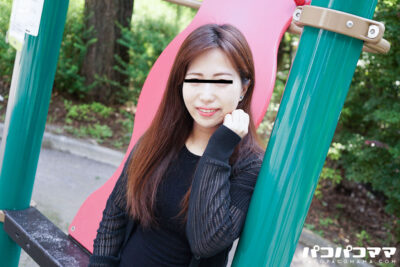 PA-052622-652 สุภาพสตรีวัยกลางคน ตำแหน่ง BJ: มินามิ ยามาซากิ